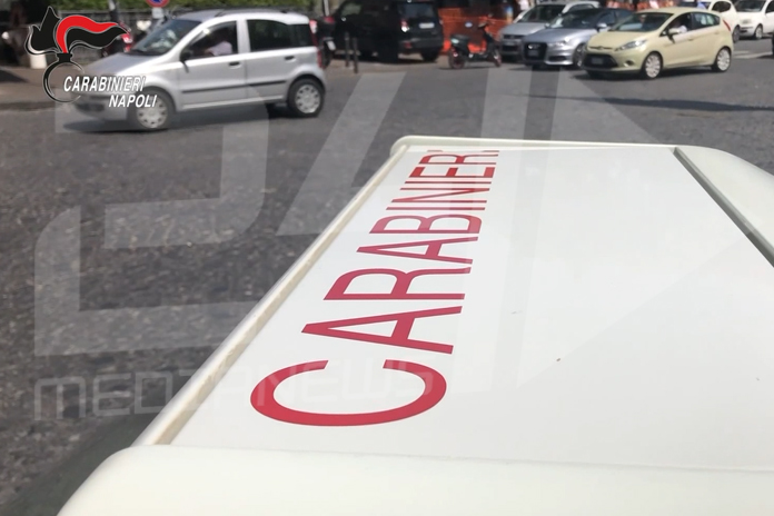 Cava dei Tirreni. Detenzione di arma da fuoco e bombe carta, arrestate due persone