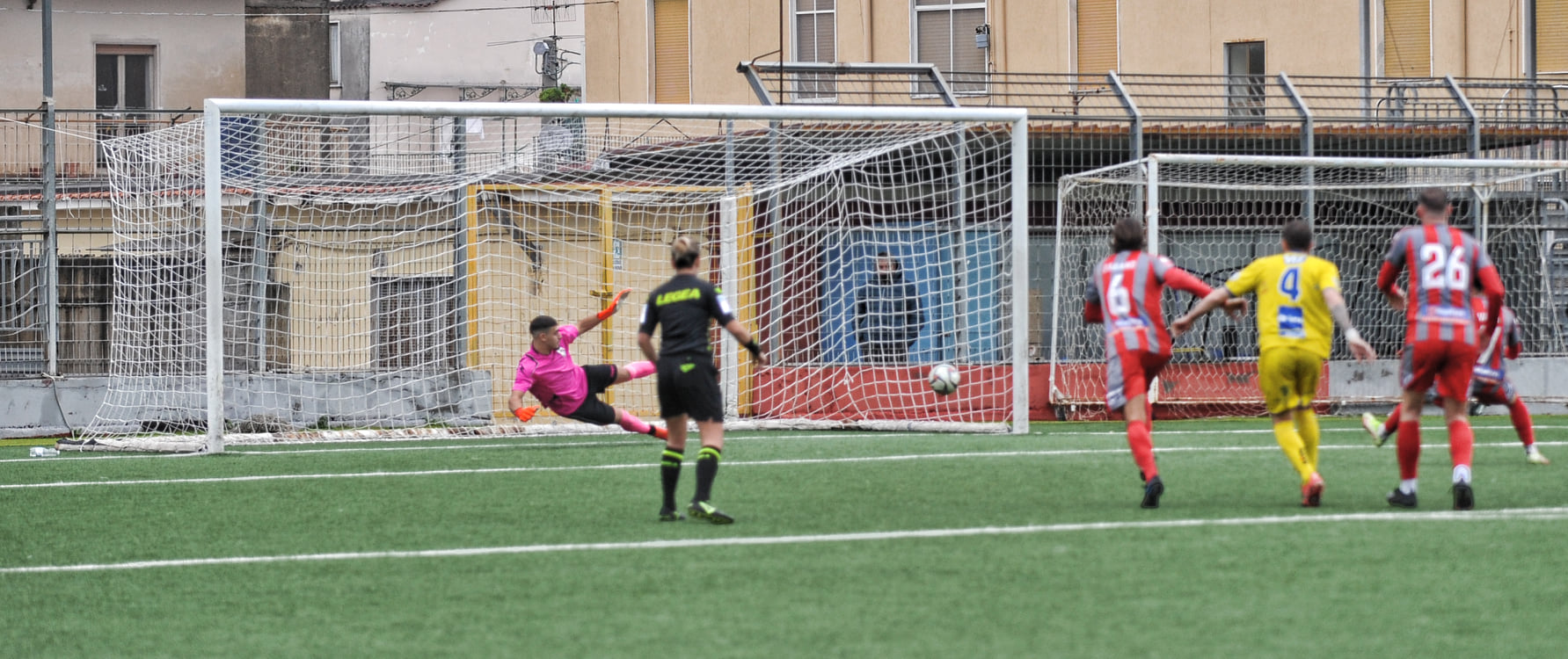 Angri, grigiorossi cinici: Costa d’Amalfi al tappeto!