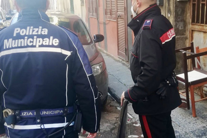 Torre Annunziata. Carabinieri e Polizia Locale via i  simboli di prepotenza: sanzioni, denunce e controlli