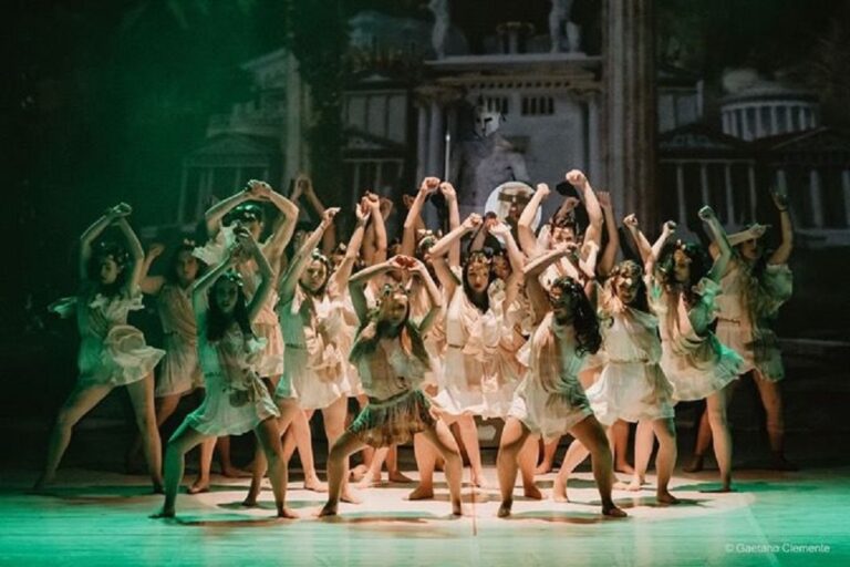 Salerno. Al via la Stagione di Balletto al Delle Arti, domenica 13 marzo “Danzando nel mondo”