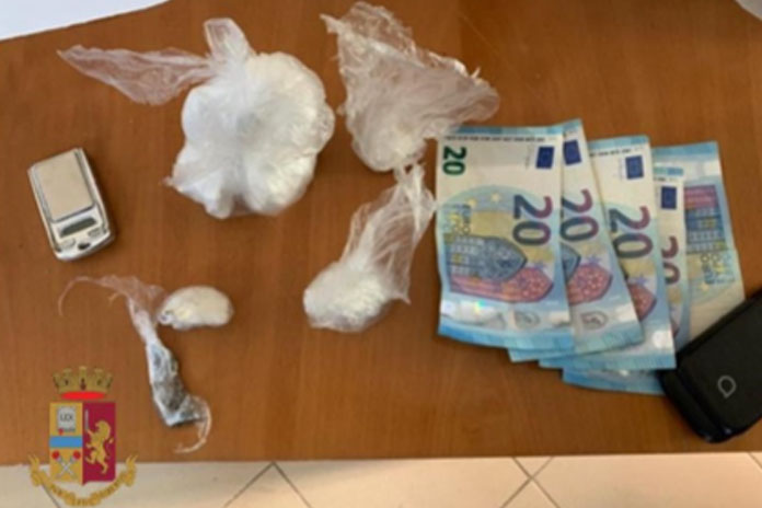 Nocera Inferiore: droga in cassaforte, arrestato dalla Polizia un 26enne del posto