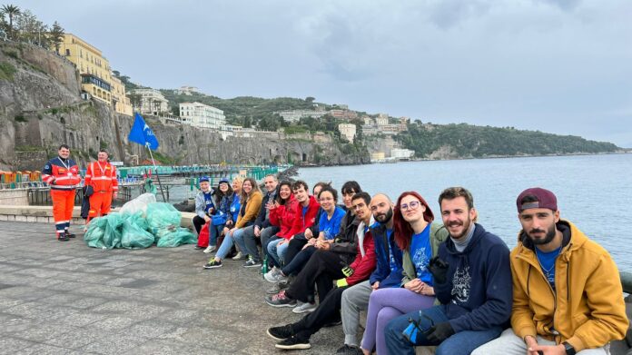 Sorrento. Amp Punta Campanella: task force contro i rifiuti marini