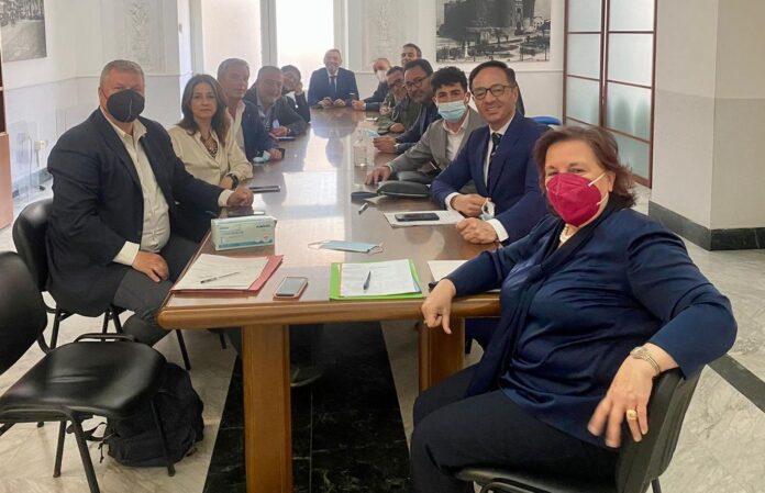 Turismo. Incontro a Palazzo San Giacomo tra Confesercenti e l’Assessore Armato: “Le nostre proposte turistiche”