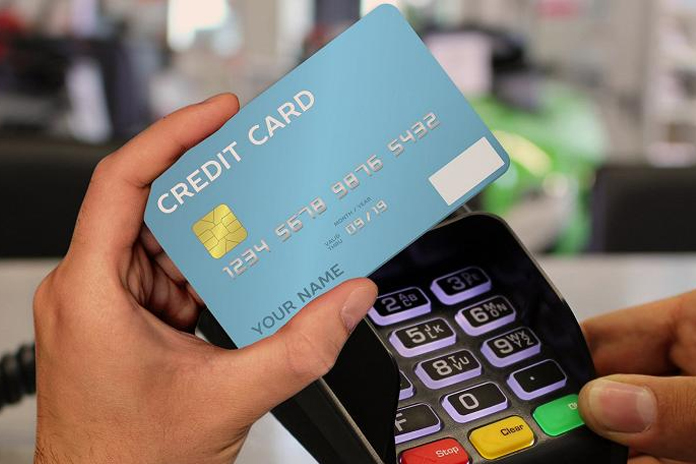 Dal 30 giugno scatta l’obbligo dei pagamenti elettronici tramite Pos: multe per chi non accetta