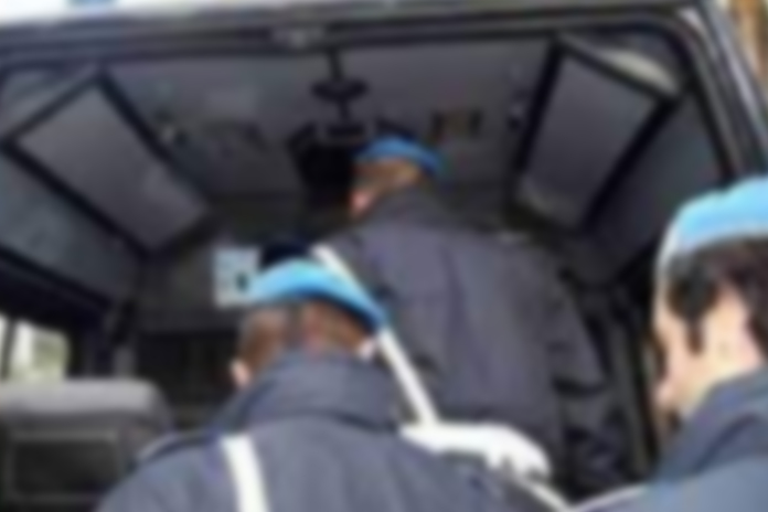 Salerno, detenuto ricoverato al Ruggi evade nella notte: subito riacciuffato dalla Polizia Penitenziaria