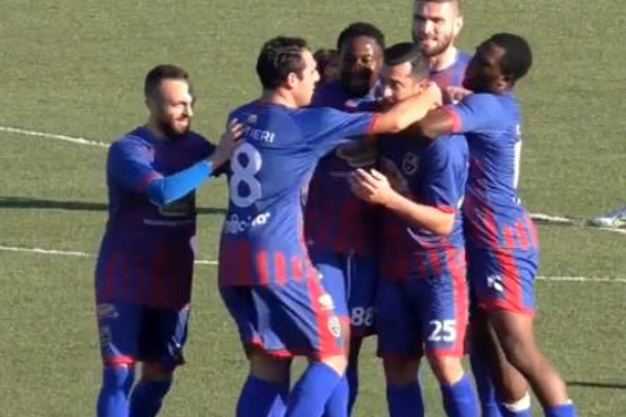 San Marzano, Meloni sbaglia un rigore e poi rimedia portando in finale i rossoblù