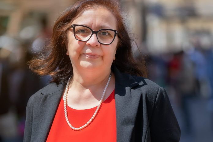 Angrisani sugli attacchi della deputata Villani alle azioni dei cittadini per salvare il “Martiri del Villa Malta”