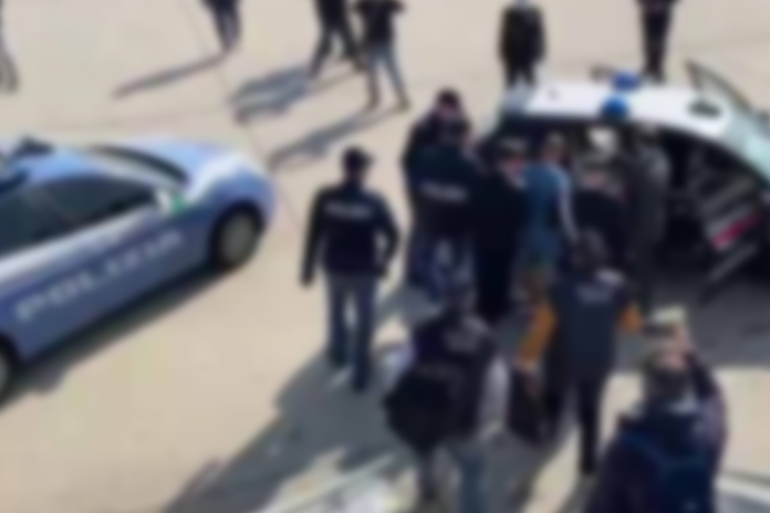 Emirati Arabi: estradizione per il latitante di spicco del clan