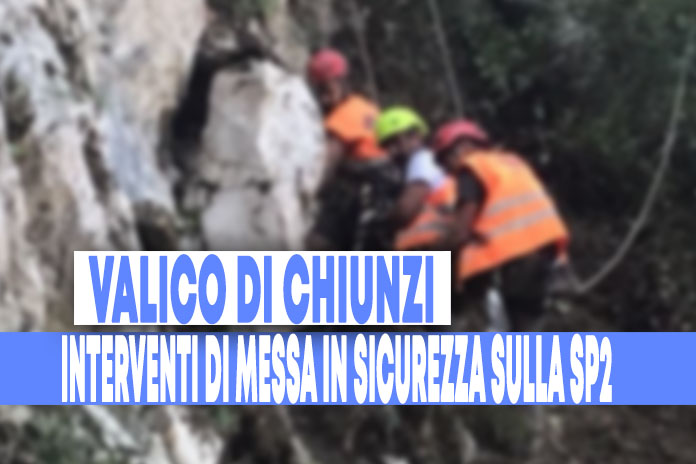 Smottamento sulla SP2 che porta al Valico di Chiunzi: primi interventi di messa in sicurezza