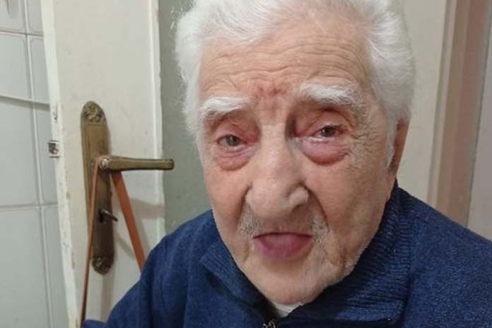 Angri. “Nonno Pasquale” (Liguori), festeggia i suoi 100 anni. Gli auguri dell’amministrazione e della città