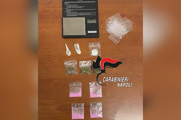 Torre Del Greco: la “droga dell’alta società”, 400 euro per dose. Carabinieri arrestano pusher 34enne
