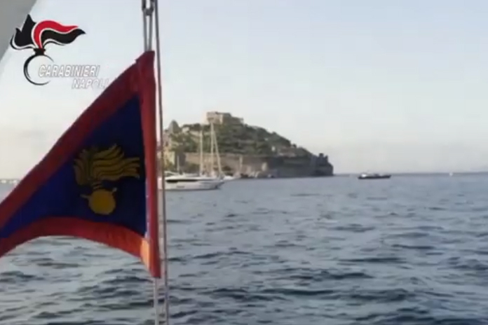 Ischia: droga a domicilio su tutta l’isola. Carabinieri eseguono misure cautelari