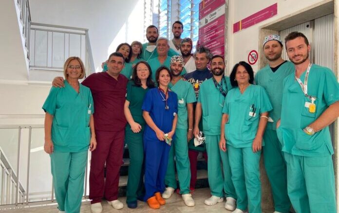 Salerno. L’equipe diretta da Mario Polichetti protagonista dell’ennesimo parto complicato andato a buon fine