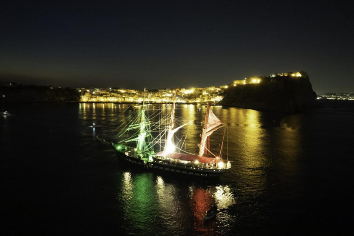 Cultura. La Nave Palinuro ospita il “Premio Penisola Sorrentina”