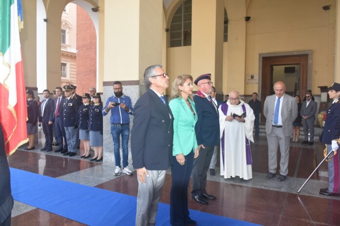 Salerno. Commemorazione caduti della Polizia di Stato