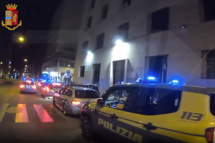 Terrorismo nero in Campania, 30 indagati. Operazione della Polizia di Stato