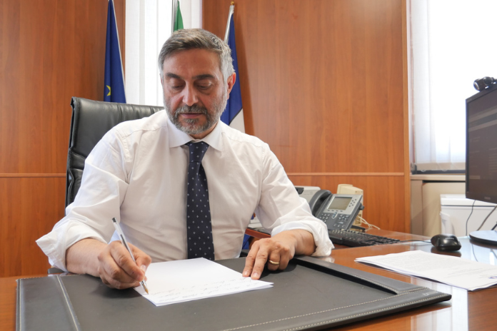 Un Commissario di Polizia nel Vallo di Diano: Corrado Matera invia richiesta al Ministro Piantedosi