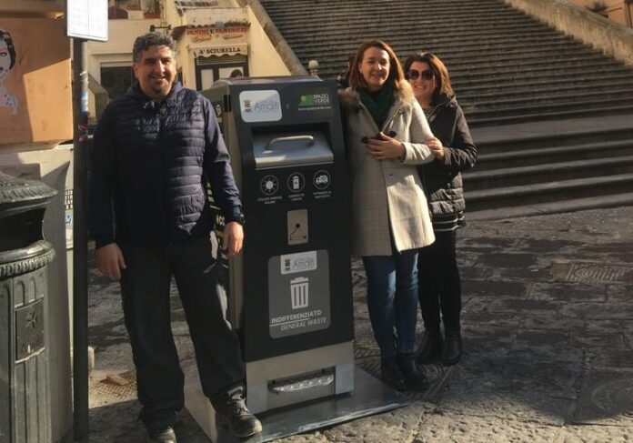 Amalfi, arrivano i fondi per il programma Mangiaplastica ed il “cestino intelligente”