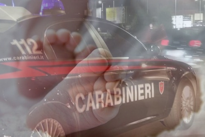 Neonato perde i sensi, è in arresto cardiaco: Carabinieri gli salvano la vita