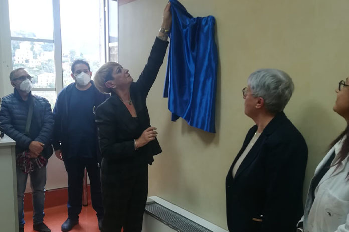 Cerimonia al reparto diabetologico di Cava