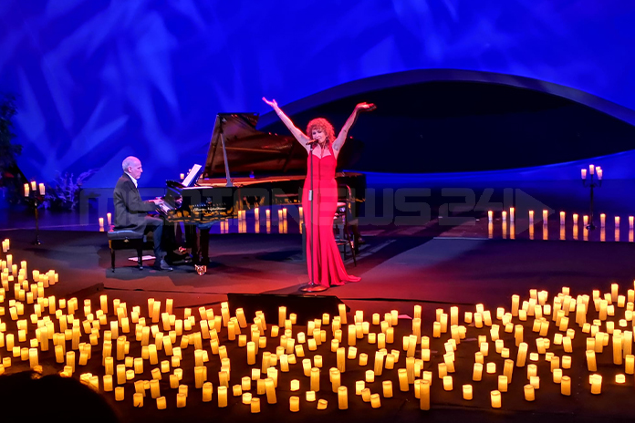 Fiorella Mannoia e Danilo Rea incantano Ravello: omaggio del presepista Pepe per la cantante