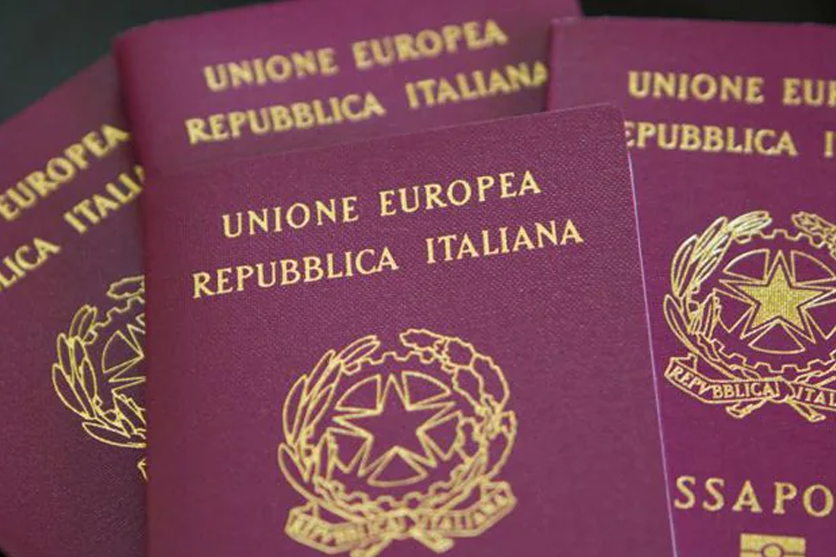 Apertura straordinaria (domenica 16 aprile dalle 9 alle 12), l’ Ufficio Passaporti del Commissariato di Capri