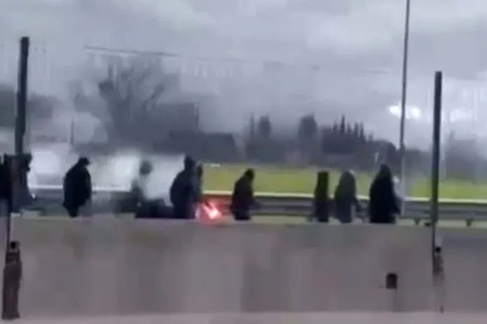 Napoli. Arresto in flagranza  tifoso partenopeo coinvolti negli scontri presso l’area di servizio Badia al Pino