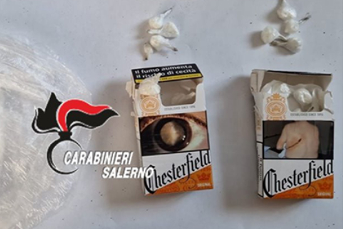 Angri, 52enne arrestato: utilizzava il proprio bar per nascondere la droga