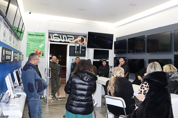 Pagani. Commercianti infuriati: è scontro per la Ztl con l’ amministrazione comunale. Il vero flop per 50 attività