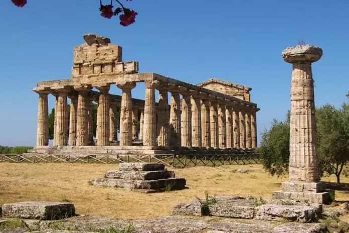 Salerno, Iannone (FdI): “Grazie al ministro Sangiuliano per la sua visita a Paestum”