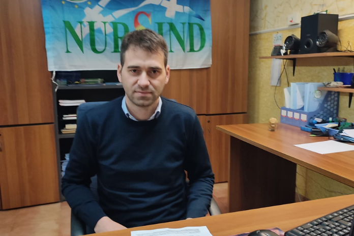 Infermiera al lavoro per 17 ore consecutive al Pronto soccorso dell’ospedale di Salerno: la denuncia del Nursind