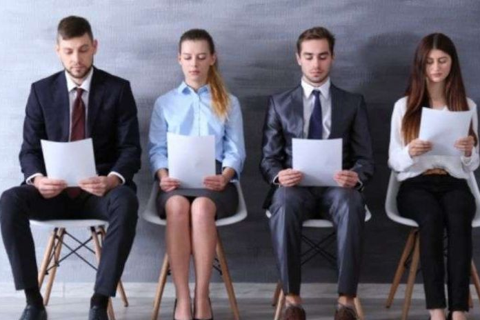 Lavoro, Mazzeo: “Ottima proposta del Presidente De Luca. Varare un piano di assunzione per 300 mila giovani del Sud”