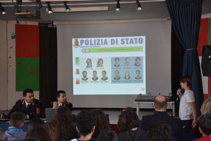 Salerno. Al via il progetto “Pretendiamo la legalità”, la Polizia di Stato incontra gli studenti