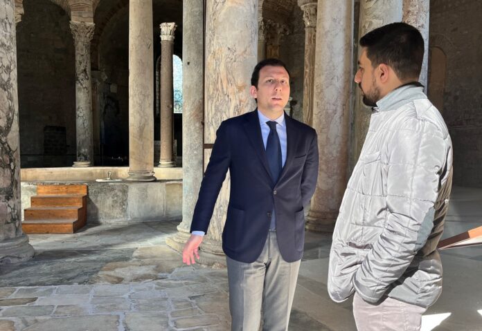 Nocera Superiore. Archeocammino: La troupe di Mezzogiorno Italia al Battistero paleocristiano