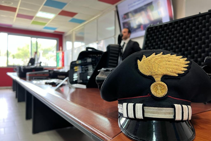 Napoli. Cyber security e uso consapevole della rete: i Carabinieri raccontano agli studenti le trappole del web