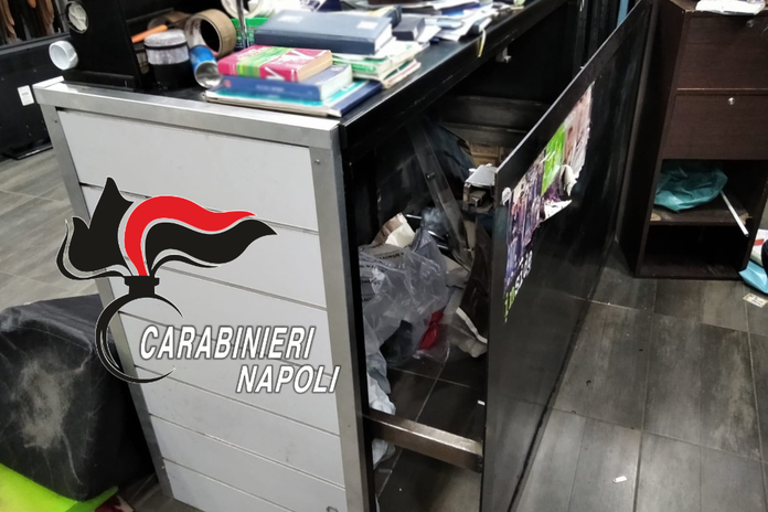 Napoli. 48mila marchi contraffatti sequestrati dai Carabinieri