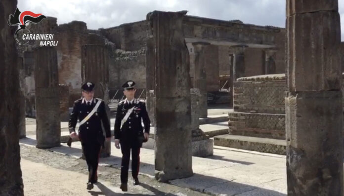 Pompei. Ingressi record agli scavi, controlli a tappeto dei carabinieri nei pressi del sito archeologico