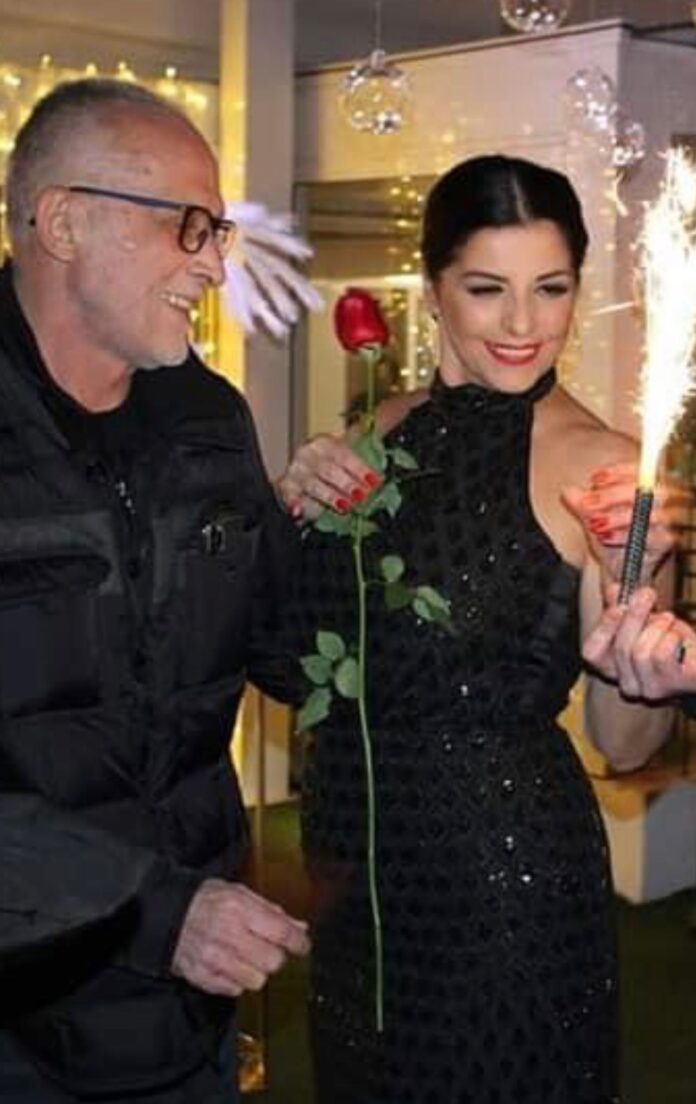 db3c9aae-3f0e-4ac3-a827-b1eab726fcee