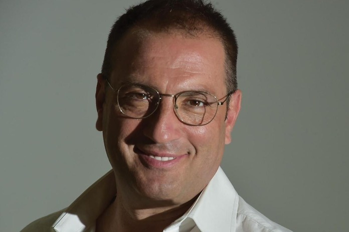 Presenza di amianto in via Pittoni. L’ex consigliere comunale Vincenzo Calce bacchetta l’amministrazione comunale “approssimazione nel citare le leggi”  