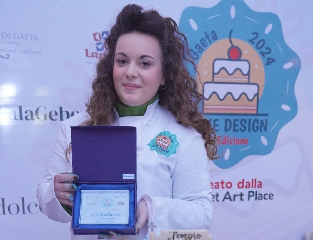 Napoli. Primo premio per Ana Maria Esposito al Gaeta Cake Design 2024   
