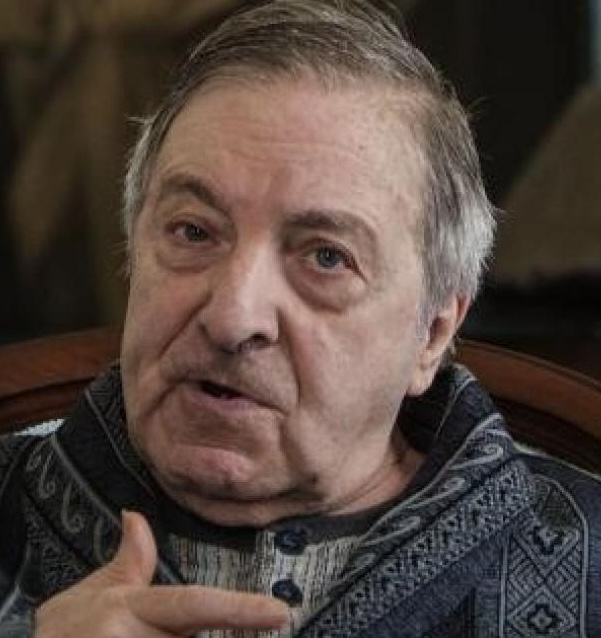 Addio al Maestro Roberto De Simone