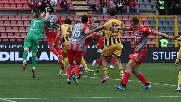 Juve Stabia convocati catanzaro Cremonese- Juve Stabia