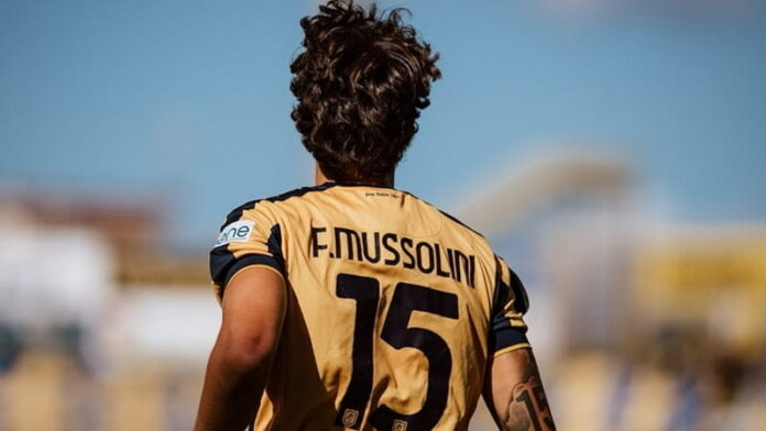 Floriani Mussolini n. 15