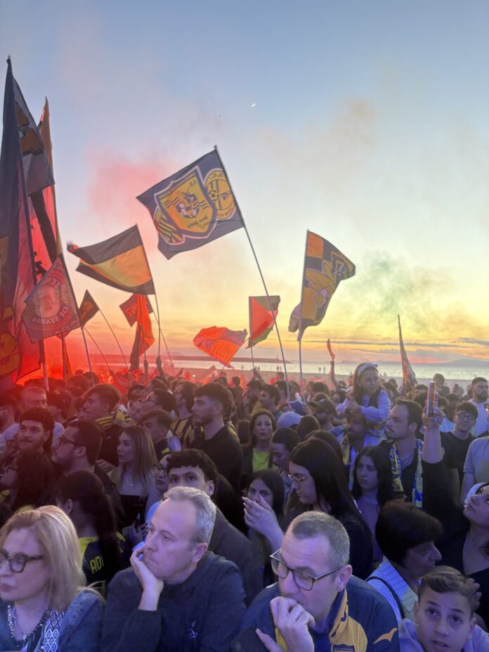 Castellammare di Stabia festeggia la Juve Stabia Castellammare di Stabia festeggia la Juve Stabia