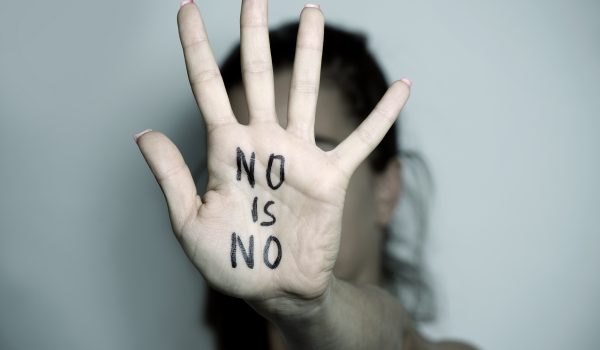stop-violenza-donne-600x350