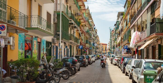 secondigliano accoltellamento