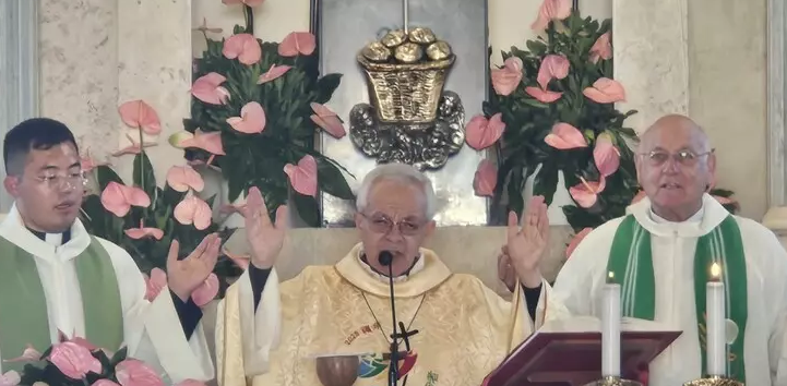 Papa Leone XIV benedice il “Cammino dell’Angelo” e ricorda le vittime del Funivia