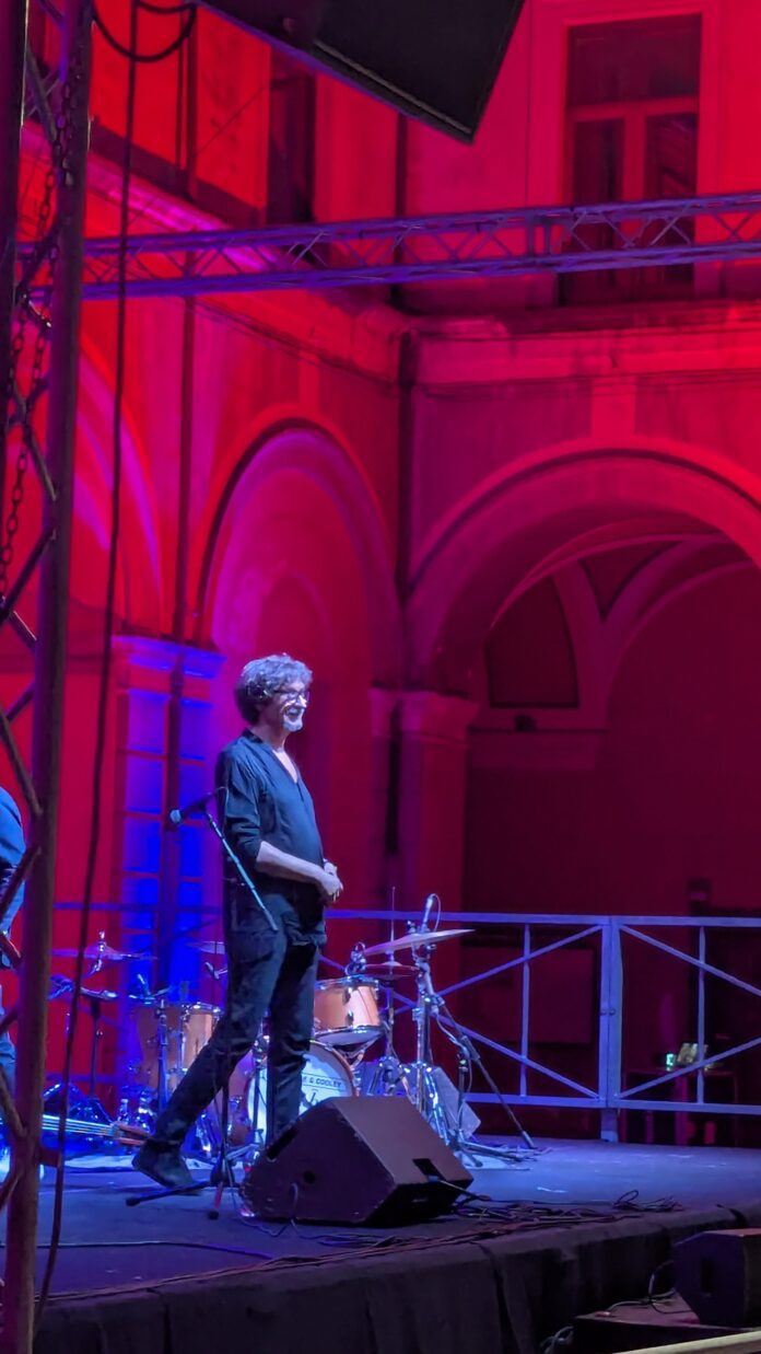 PXL_20250711_211022200