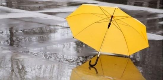 In arrivo la pioggia, domani allerta meteo gialla in Campania