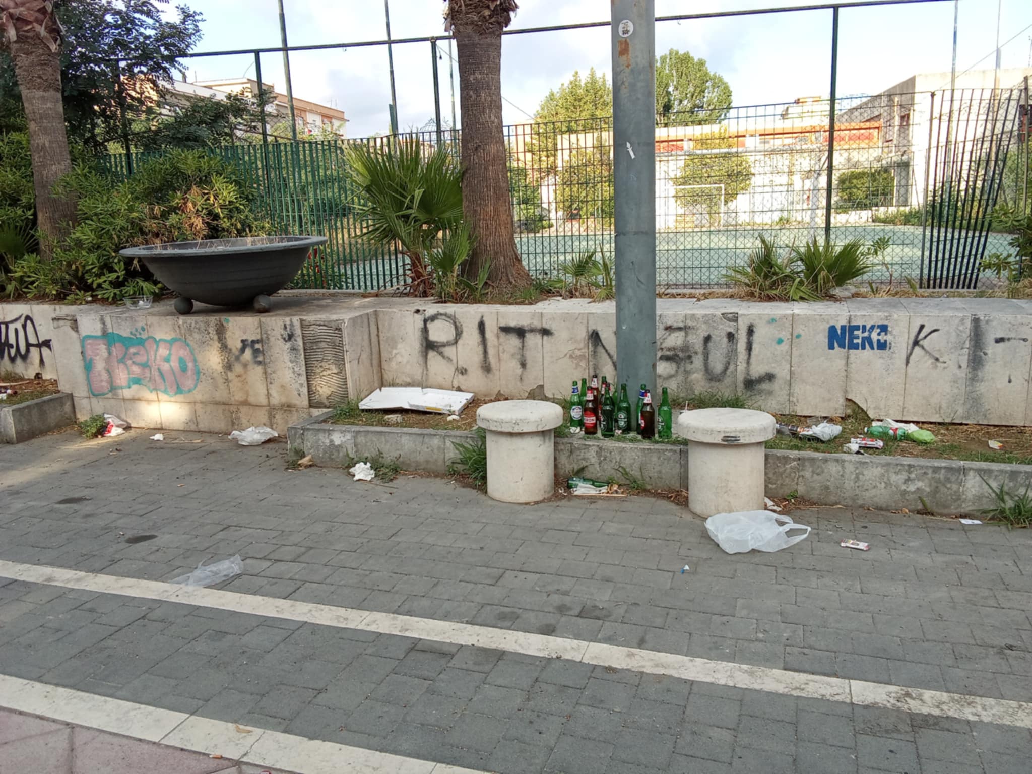 Pagani. Degrado alla villetta Sant’Anna: segnalazione di una cittadina